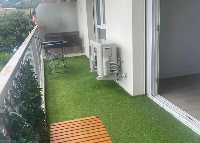 Joli 3 Pièces Climatisé Parking Proche Des Plages *